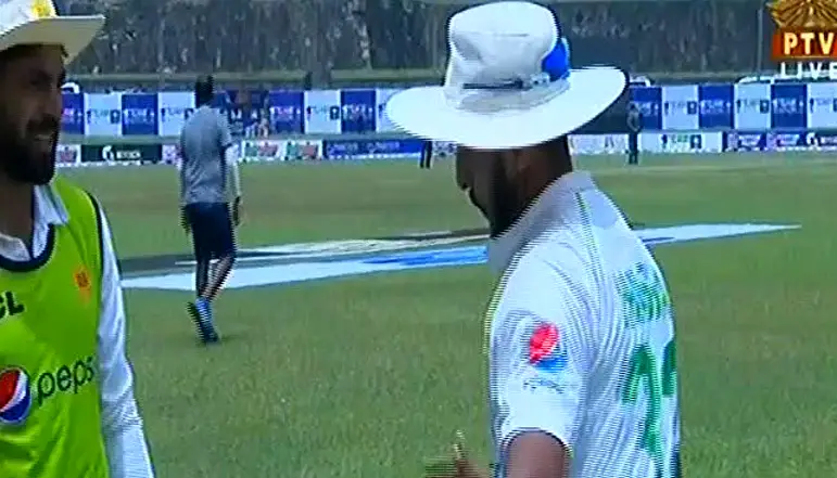 Video of Hasan Ali dancing during Pakistan Sri Lanka test match goes viral