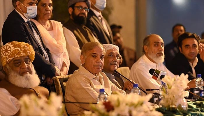 PDM springs in action to counter PTI's move to dissolve Punjab, KP assemblies