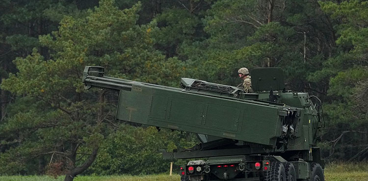 US weighs sending 100-mile strike weapon to Ukraine