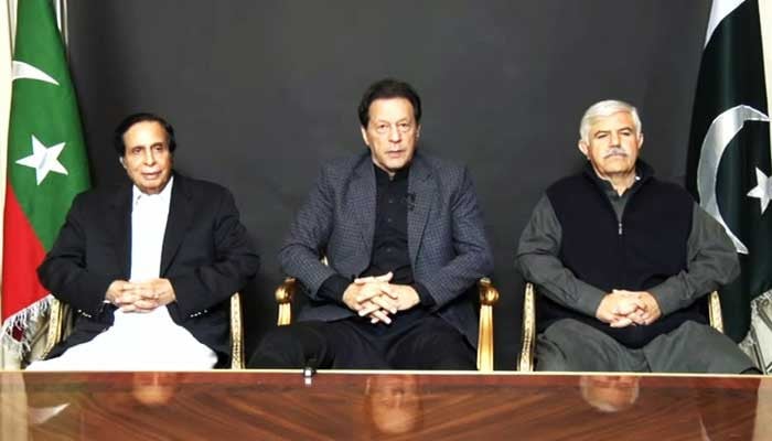 Imran Khan addresses supporters, expected to announce date for assemblies' dissolution