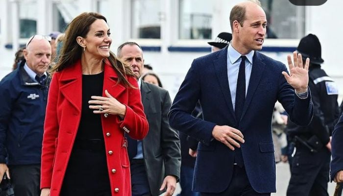 Prince William, Kate Middleton release new picture for Christmas card
