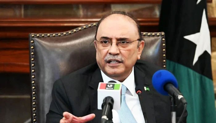 Zardari urges govt to raise minimum wages of unskilled workers