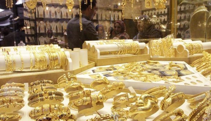 Another day, another high: Gold rises to Rs219,500 per tola