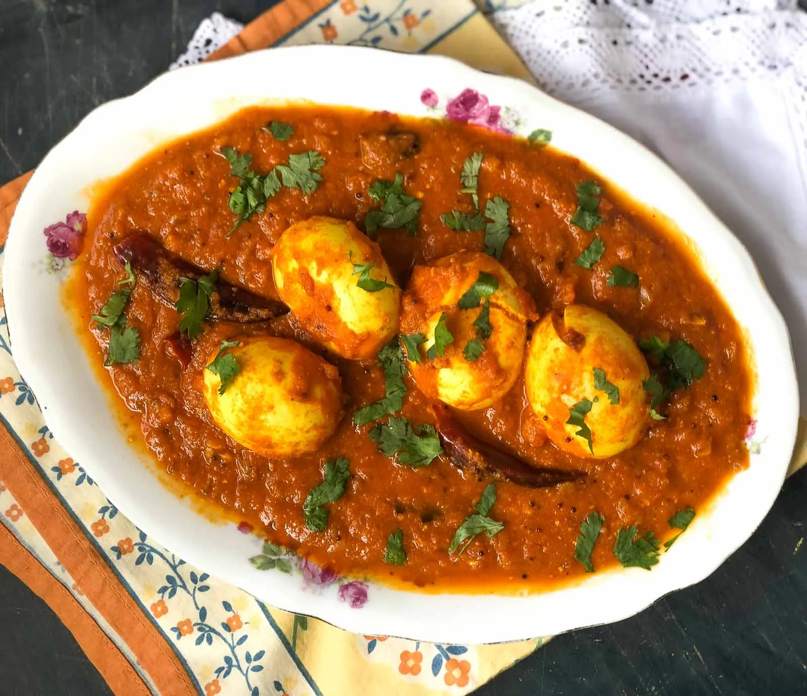 dhaba style egg curry