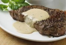 beef steak with white cream