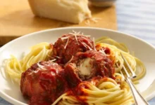 cheesy meatballs with spaghetti