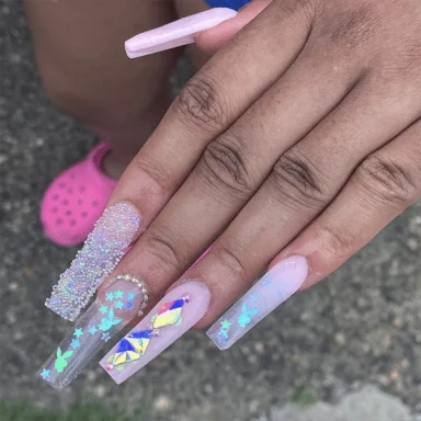 playful diamond nails lipstick fiend 384x384 1