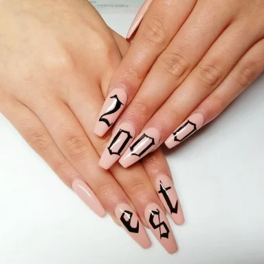 writing nail art 384x384 1