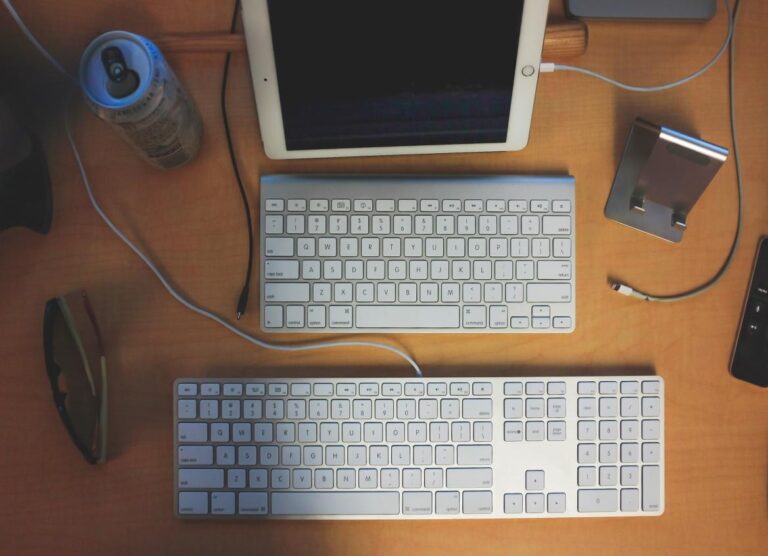 Paraphrasetool.ai Review - Is it a Good Tool for Authors?