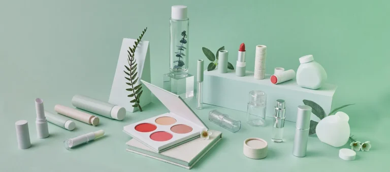leading cosmetic packaging