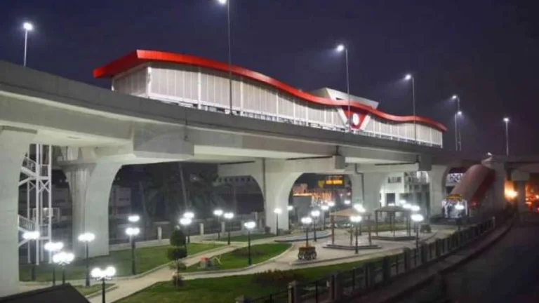 multan metro bus station
