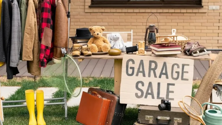 moke money garbage sale