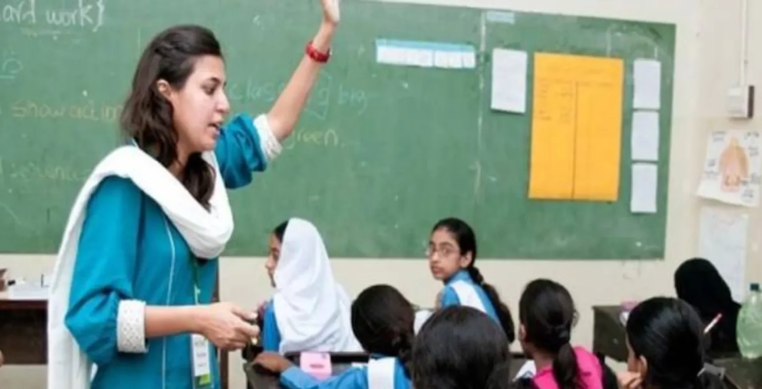stis school teaching interns