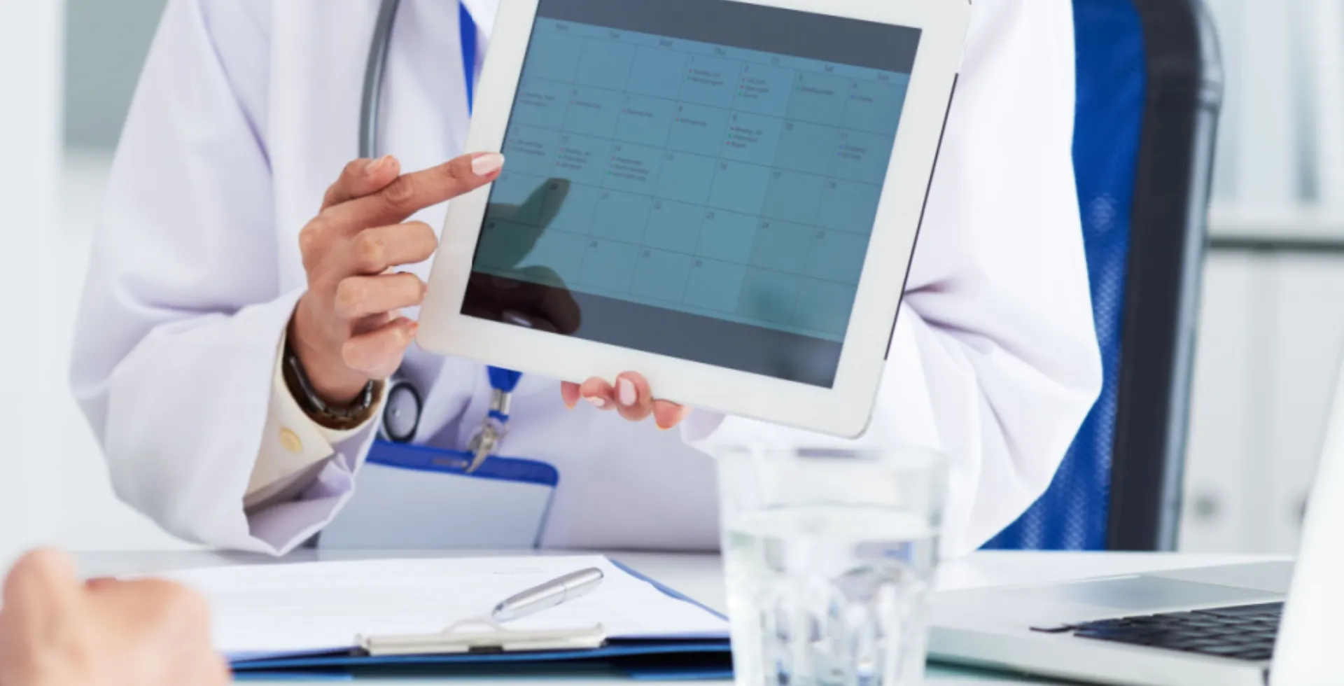 healthcare appointment scheduling software features benefits and market trends