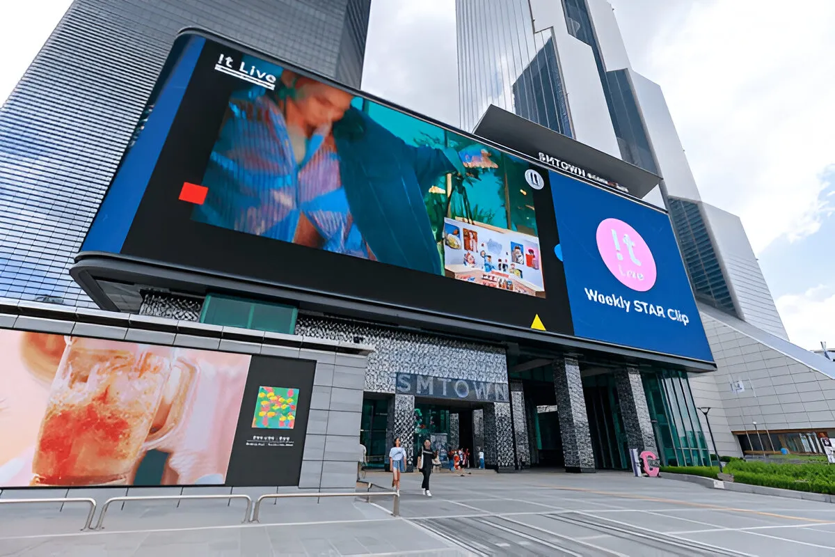 illuminating the future the rise of led billboards in modern marketing