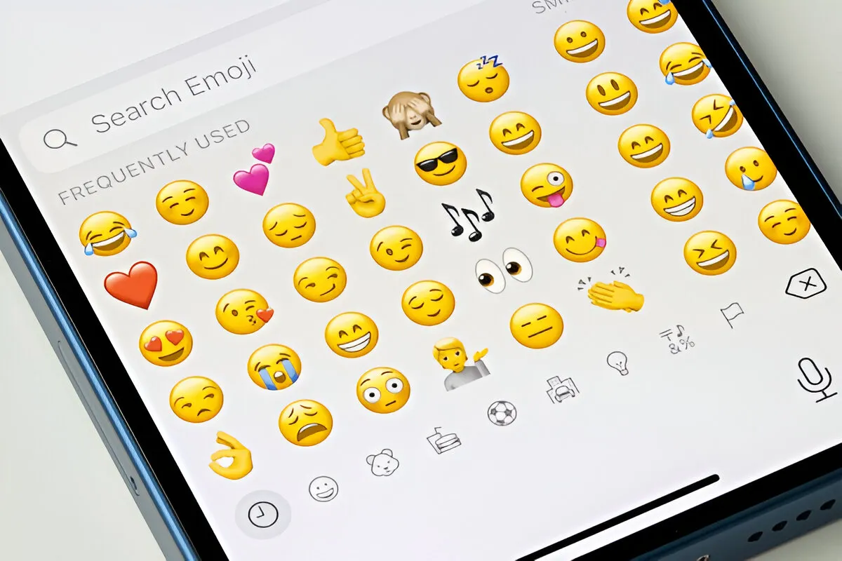 new emoji ios 26 update