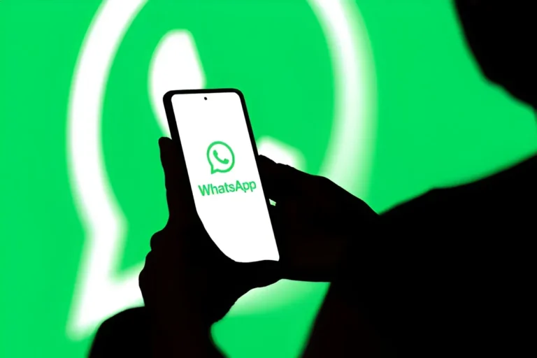 whatsapp status update notification feature