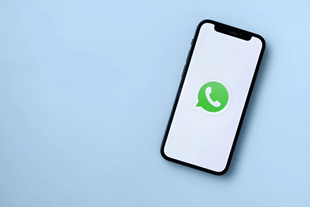 WhatsApp to Roll Out Live Photo Sharing with Motion and Audio whatsapp live photo sharing ios motion sound