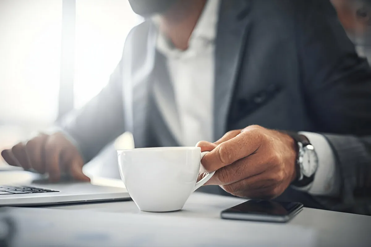 why you shouldnt wait to call a work injury lawyer in los angeles