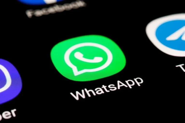 whatsapp ios multi account support rollout news