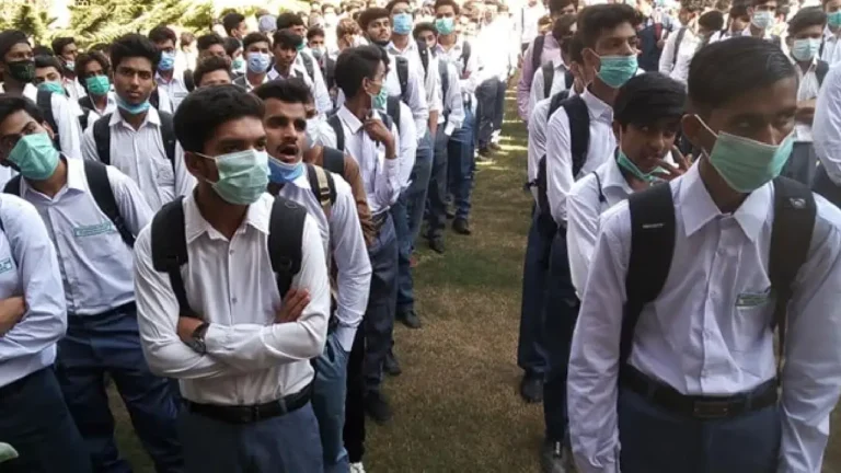 sindh expands bs programs government colleges