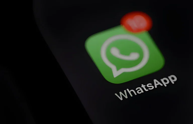 whatsapp ios cover photo privacy settings