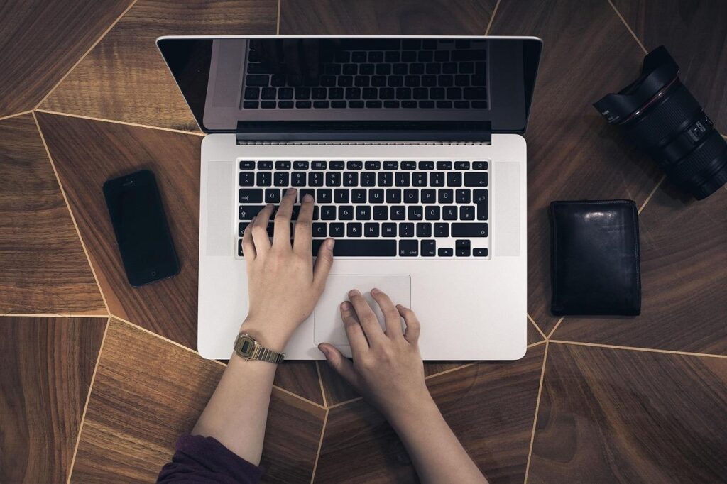 7 Affordable Best Online Form Builders for Freelancers & Creatives (2026 Edition) Freelancers and creatives wear many hats, designer, marketer, client manager, sometimes even accountant. The last thing you need is to code forms from scratch.