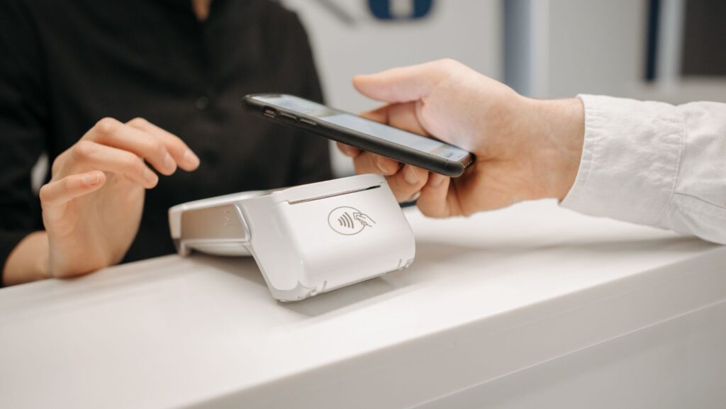 How an Automated Payment Collection System Can Help Your Business image