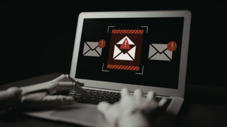 AI Scam Detectors vs Traditional Antivirus: Which Is Better? image